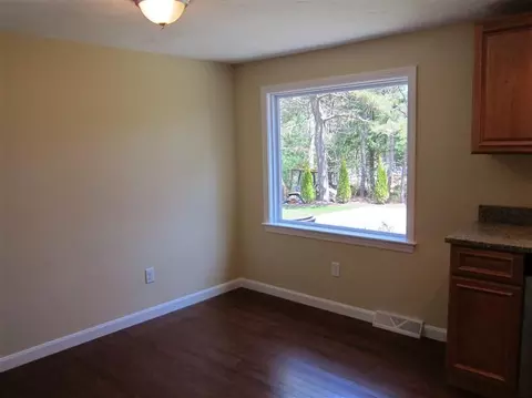 264 Mashpee Neck Rd, Mashpee, MA 02649 photo 4