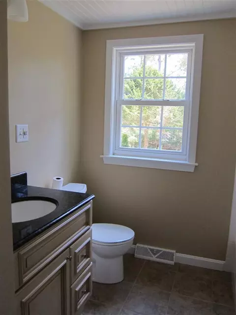 264 Mashpee Neck Rd, Mashpee, MA 02649 photo 11