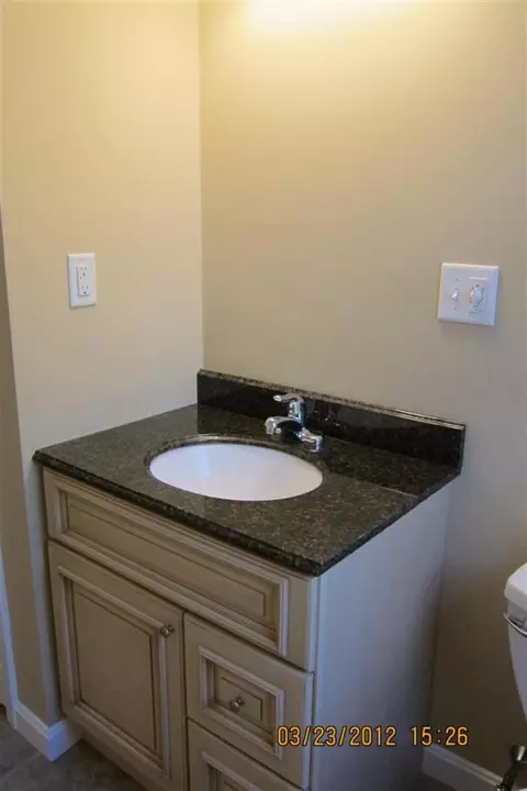 264 Mashpee Neck Rd, Mashpee, MA 02649 photo 9