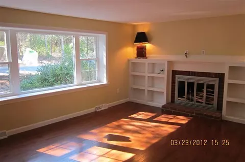 264 Mashpee Neck Rd, Mashpee, MA 02649 photo 8