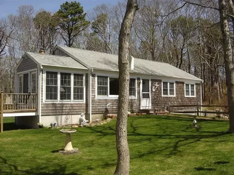 20 Kidds Hill Rd, Barnstable, MA 02630 photo 2
