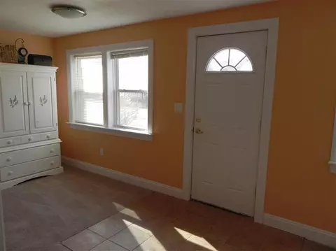 11 Upham St, Wareham, MA 02571 photo 4
