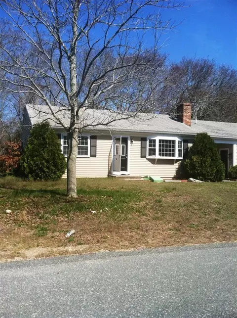 12 Carleton Ln, Centerville, MA 02632 photo 2