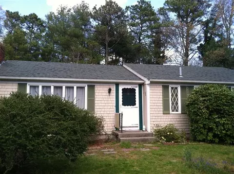 62 Thistle Dr, Centerville, MA 02632 photo 1