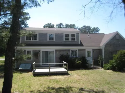 22 Herring Run Rd, Harwich, MA 02645 photo 2
