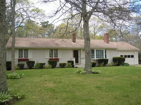 231 Longview Dr, Centerville, MA 02632 photo 1