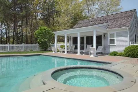 95 Pineleigh Path, Osterville, MA 02655 photo 17