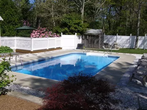 100 Trout Brook Rd, Cotuit, MA 02635 photo 7