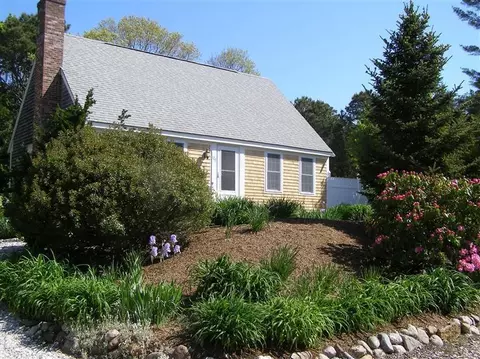 100 Trout Brook Rd, Cotuit, MA 02635 photo 1