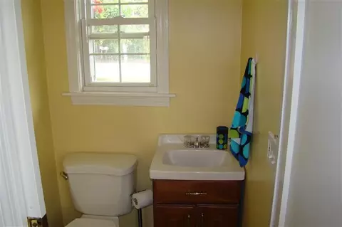 66 Gilder Rd, Bourne, MA 02532 photo 12