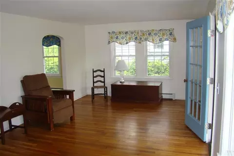 66 Gilder Rd, Bourne, MA 02532 photo 9