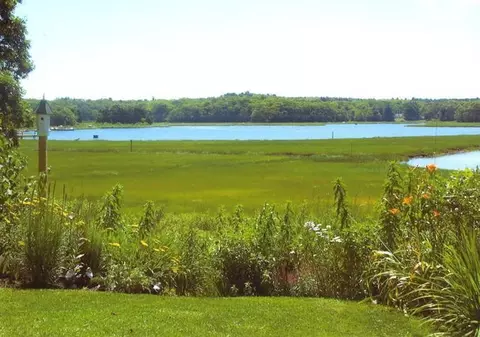 233 Shore Rd, Bourne, MA 02532 photo 18