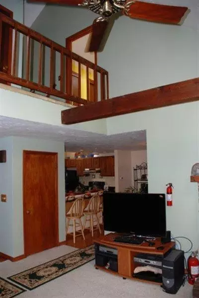 29 Deer Ridge Rd, Mashpee, MA 02649 photo 5