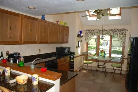 29 Deer Ridge Rd, Mashpee, MA 02649 photo 18