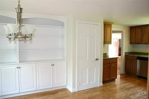 38 Leonard Rd, Hyannis, MA 02601 photo 13