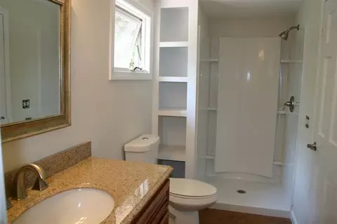 38 Leonard Rd, Hyannis, MA 02601 photo 25