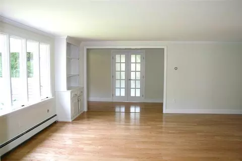 38 Leonard Rd, Hyannis, MA 02601 photo 17