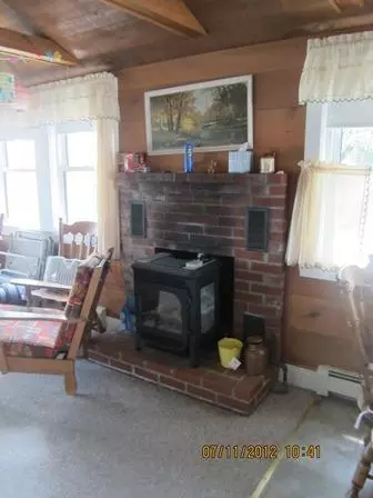 21 Hiawatha Rd, Buzzards Bay, MA 02532 photo 11