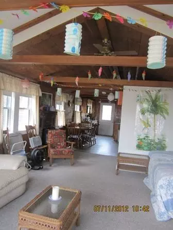 21 Hiawatha Rd, Buzzards Bay, MA 02532 photo 4