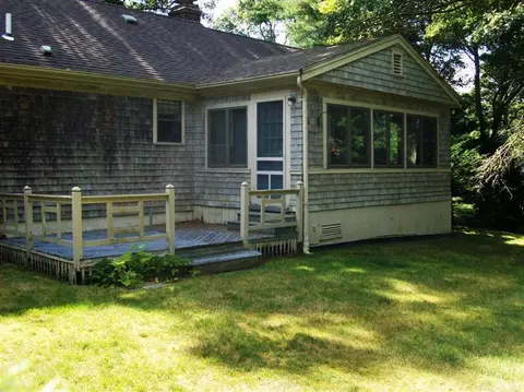 83 Sandy Valley Rd, Marstons Mills, MA 02648 photo 3