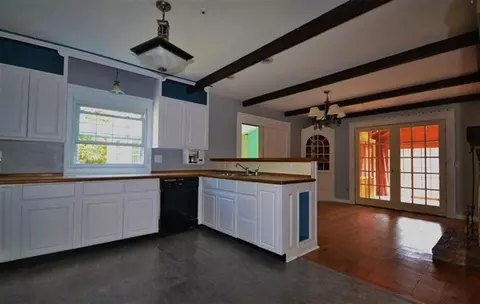 60 Pine St, West Barnstable, MA 02668 photo 4