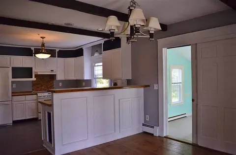 60 Pine St, West Barnstable, MA 02668 photo 6