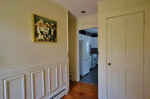 60 Pine St, West Barnstable, MA 02668 photo 2