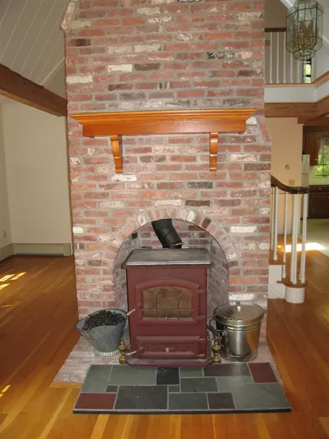 84 Ridge Rd, West Barnstable, MA 02668 photo 5