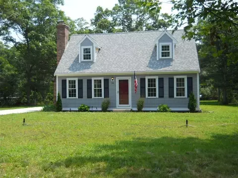 38 Saddleback Rd, Mashpee, MA 02649 photo 2