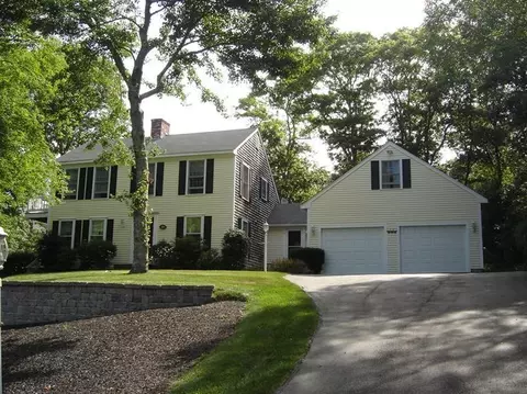 46 Babbling Brook Rd, Centerville, MA 02632 photo 1
