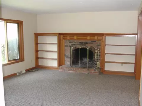 14 Peacock Dr, Hyannis, MA 02601 photo 4