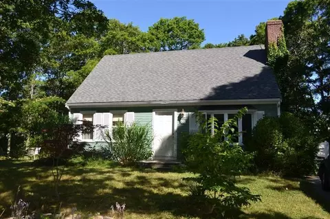 43 Suomi Rd, Hyannis, MA 02601 photo 2