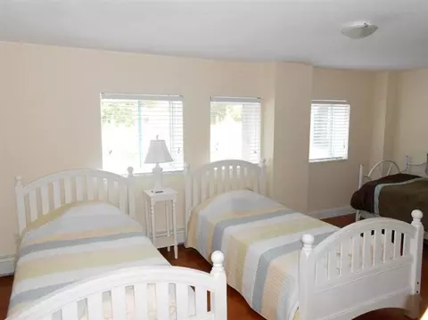 72 Loomis Ln, Centerville, MA 02632 photo 17