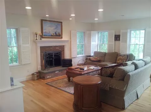 47 Spinnaker Dr, Mashpee, MA 02649 photo 14
