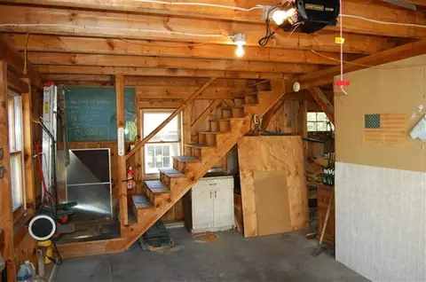 341 Pine St, Centerville, MA 02632 photo 9