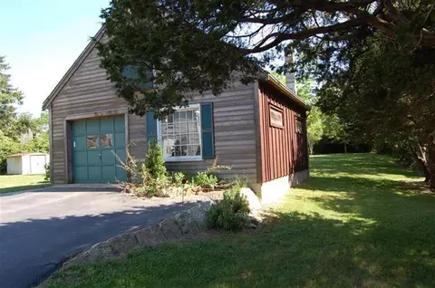 341 Pine St, Centerville, MA 02632 photo 4