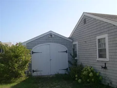 16 Squaws Ln, Mashpee, MA 02649 photo 6