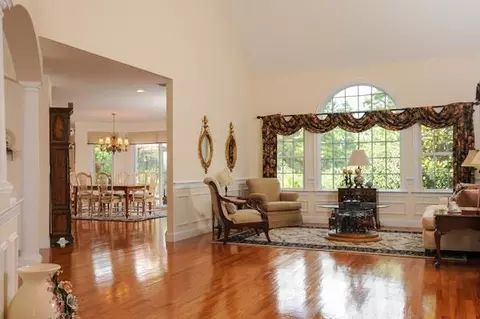 73 Taurus Dr, Mashpee, MA 02649 photo 5