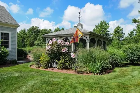 73 Taurus Dr, Mashpee, MA 02649 photo 16