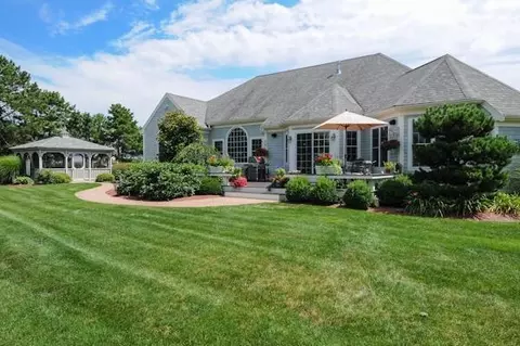73 Taurus Dr, Mashpee, MA 02649 photo 15