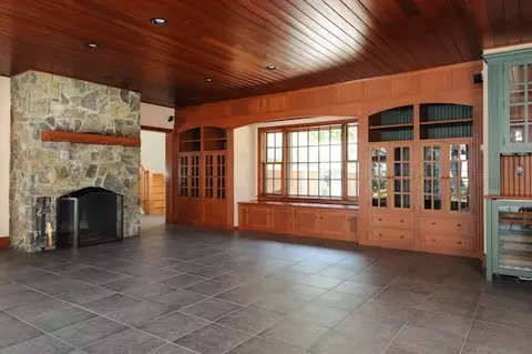 70 Vineyard Rd, Cotuit, MA 02635 photo 7
