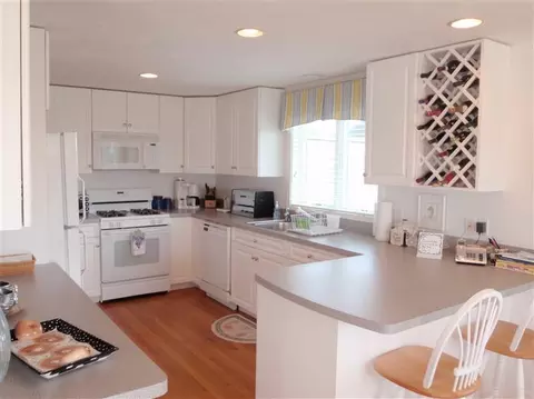 20 Thaxter Ln, Edgartown, MA 02539 photo 11
