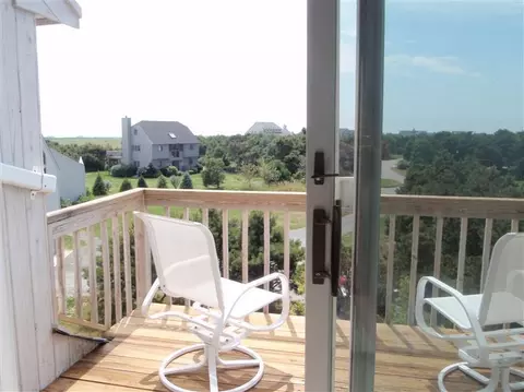 20 Thaxter Ln, Edgartown, MA 02539 photo 19