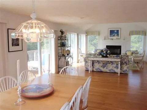 20 Thaxter Ln, Edgartown, MA 02539 photo 8