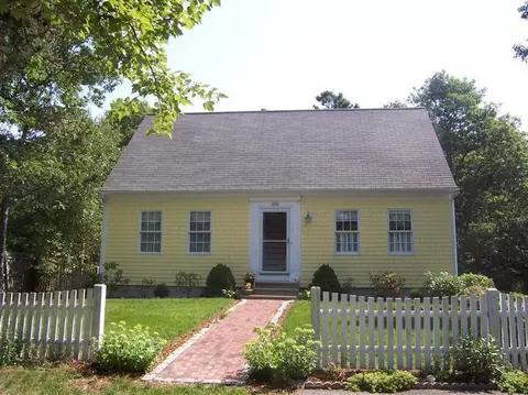 260 Straightway, Hyannis, MA 02601 photo 2