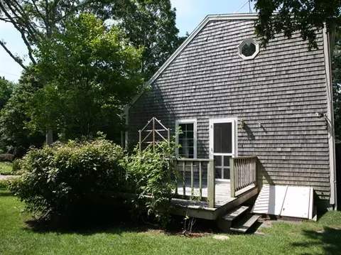 36 Cedar Point Dr, Pocasset, MA 02559 photo 3