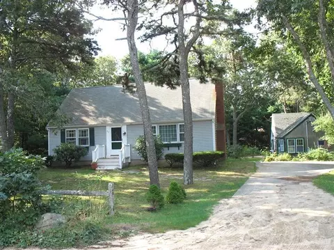40 Deerfield Ln, Eastham, MA 02642 photo 1