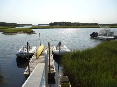 60 Amy Brown Rd, Mashpee, MA 02649 photo 3