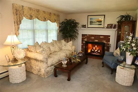 242 Cotuit Rd, Mashpee, MA 02649 photo 5