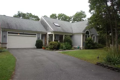 75 Cove Rd, Mashpee, MA 02649 photo 1